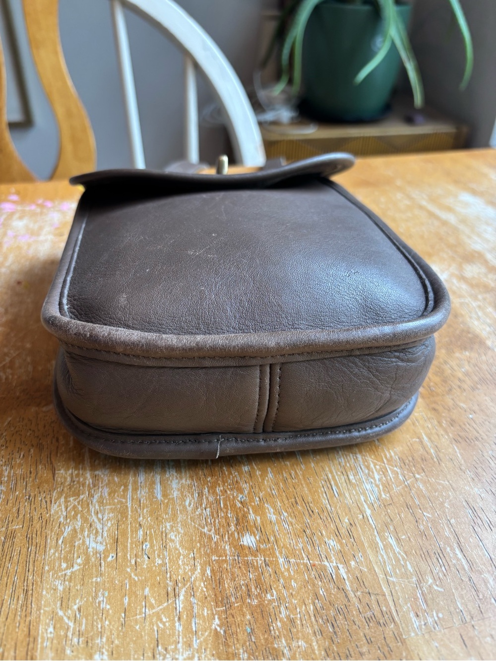 Vintage Coach Dark Brown Leather Turnlock Crossbody 9978 - Picture 6 of 13